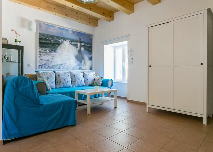 Margarita Cavtat
